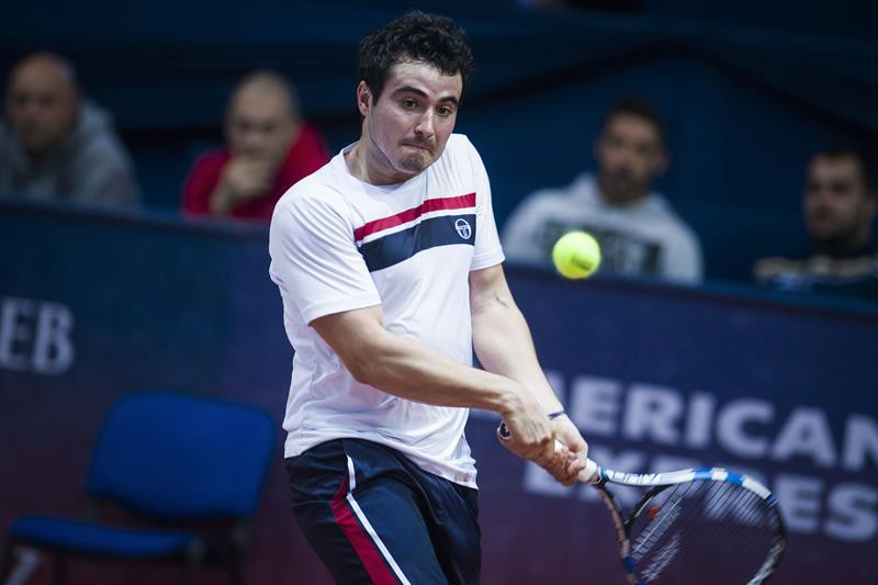 All seeds through, all in three sets Zagreb Indoors